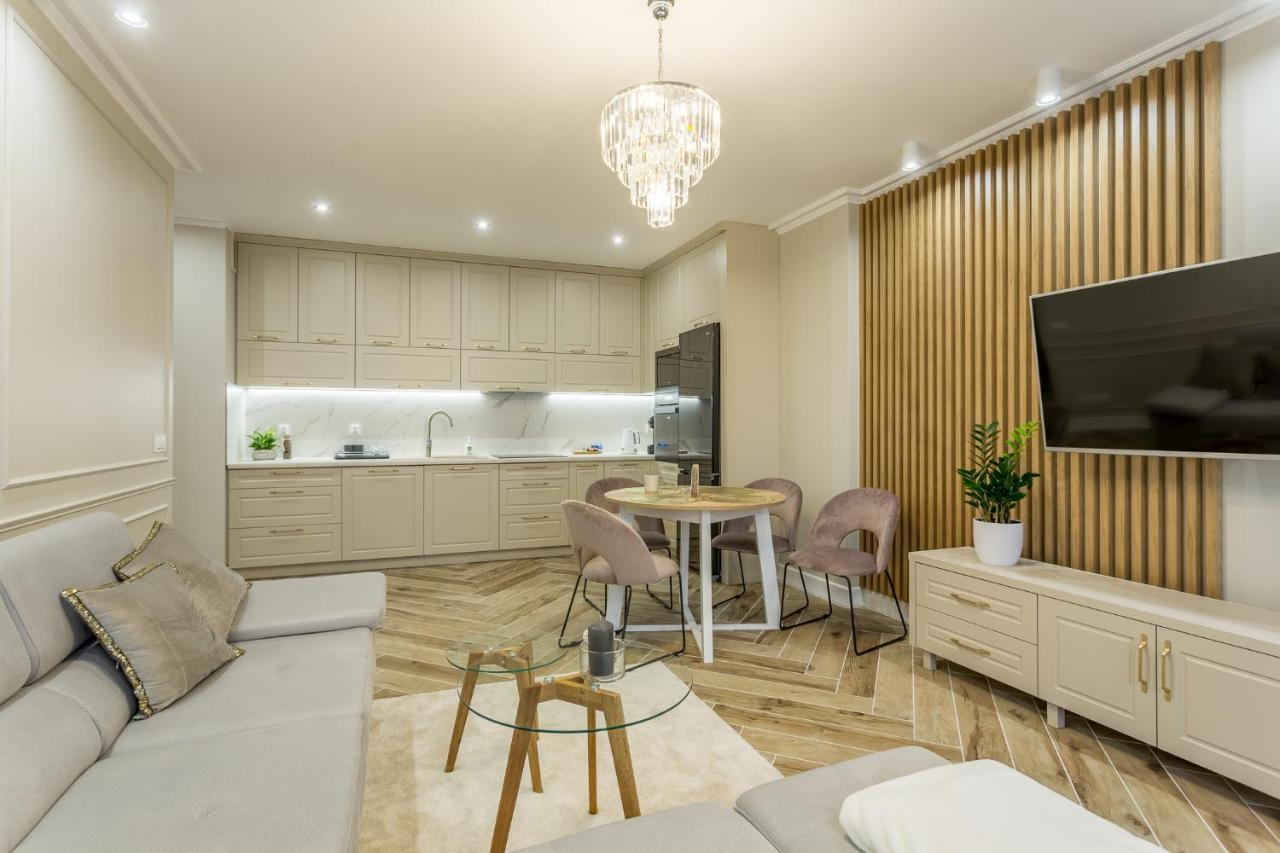 Apartament Jasminowy Leilighet Ełk Eksteriør bilde